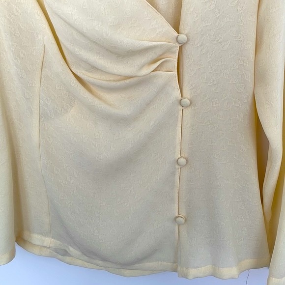 Nine to Five Ivory Blouse Size 40 - Picture 3 of 14